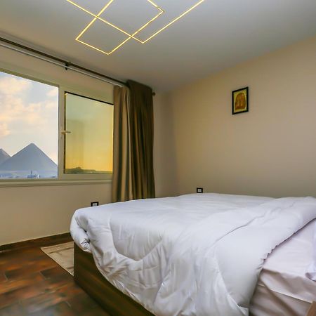 مبيت وإفطار Nazlet el-Sîsi Imperial Pyramids Heights View المظهر الخارجي الصورة