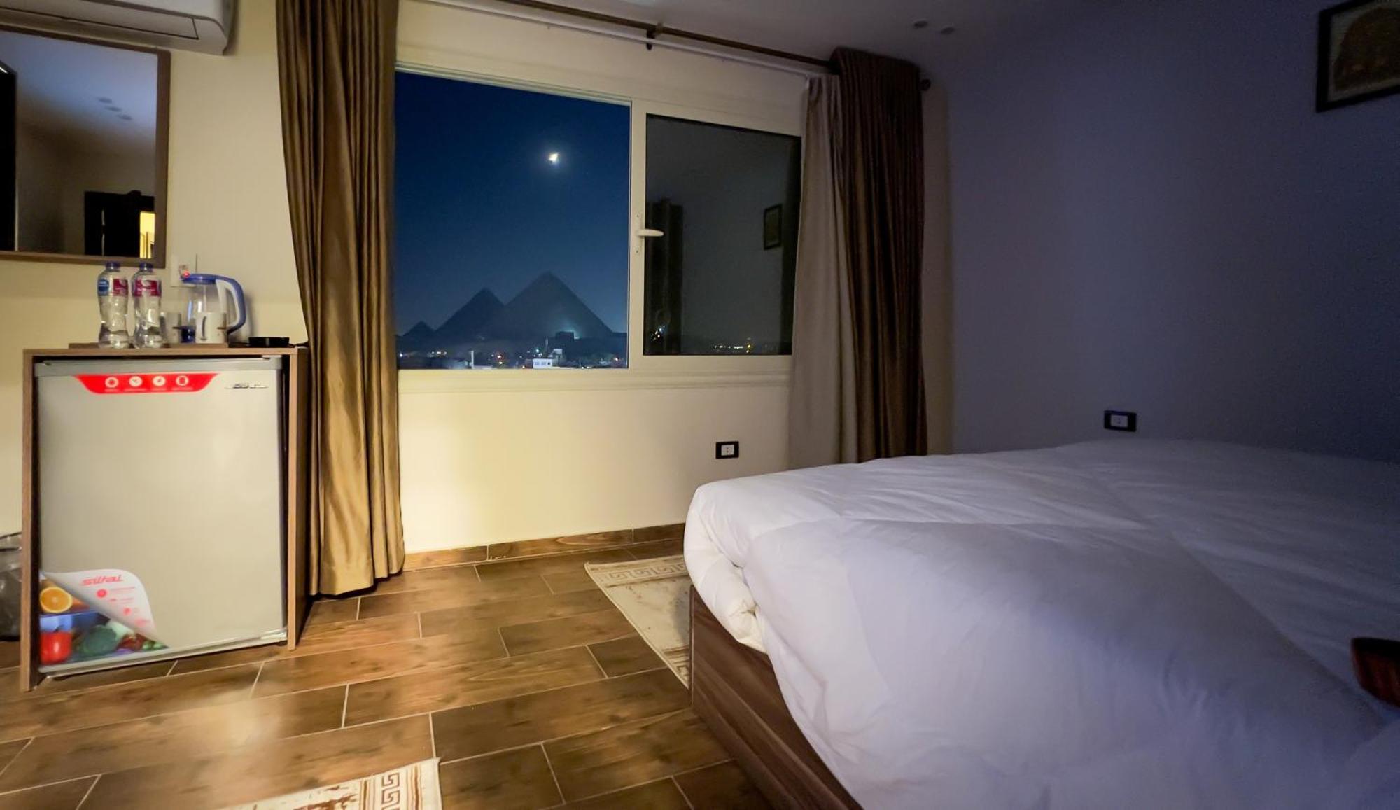 مبيت وإفطار Nazlet el-Sîsi Imperial Pyramids Heights View المظهر الخارجي الصورة