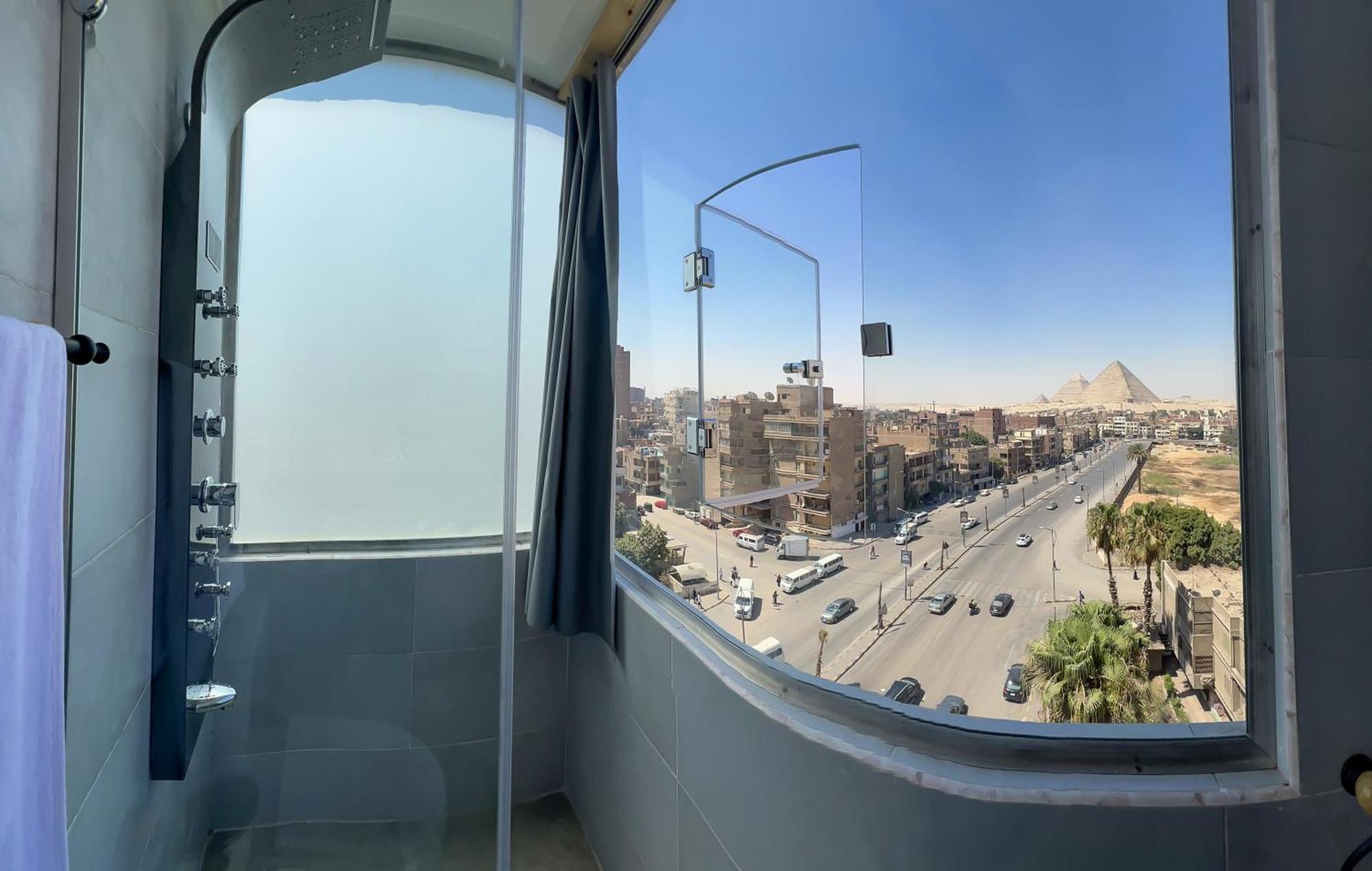 مبيت وإفطار Nazlet el-Sîsi Imperial Pyramids Heights View المظهر الخارجي الصورة